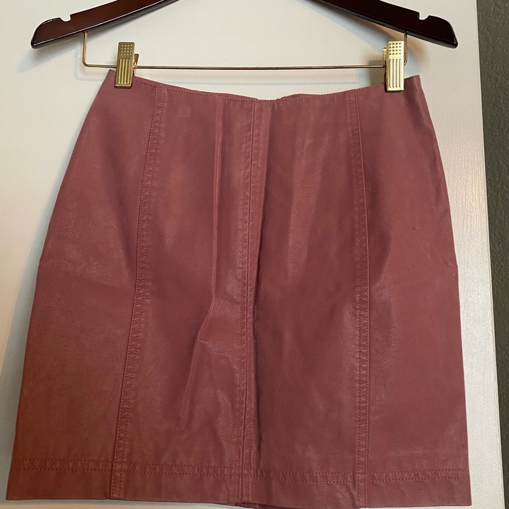 Free People Pink Leather Skirt, Size 2, pre loved, great condition